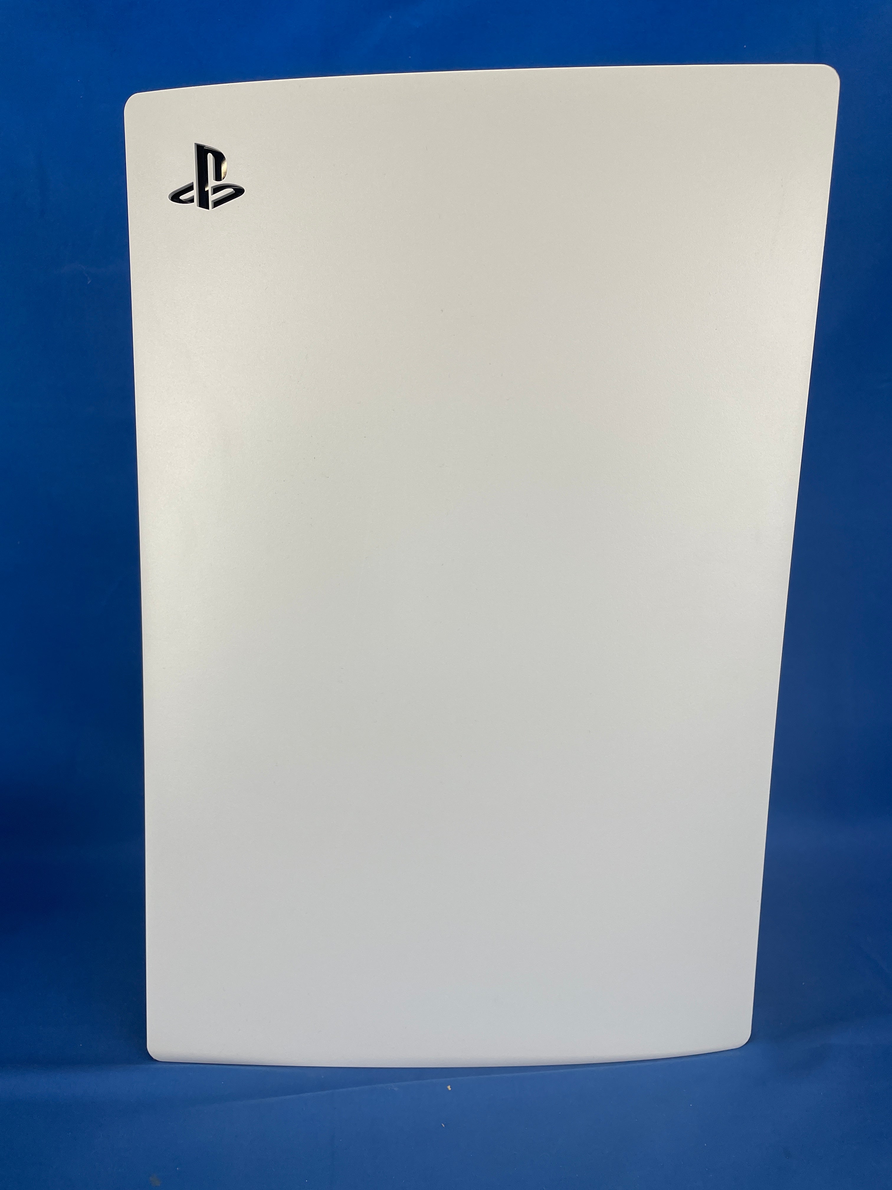 PlayStation 5 Console (Disc Edition) + Dual Sense Charging Station + Extra Controller