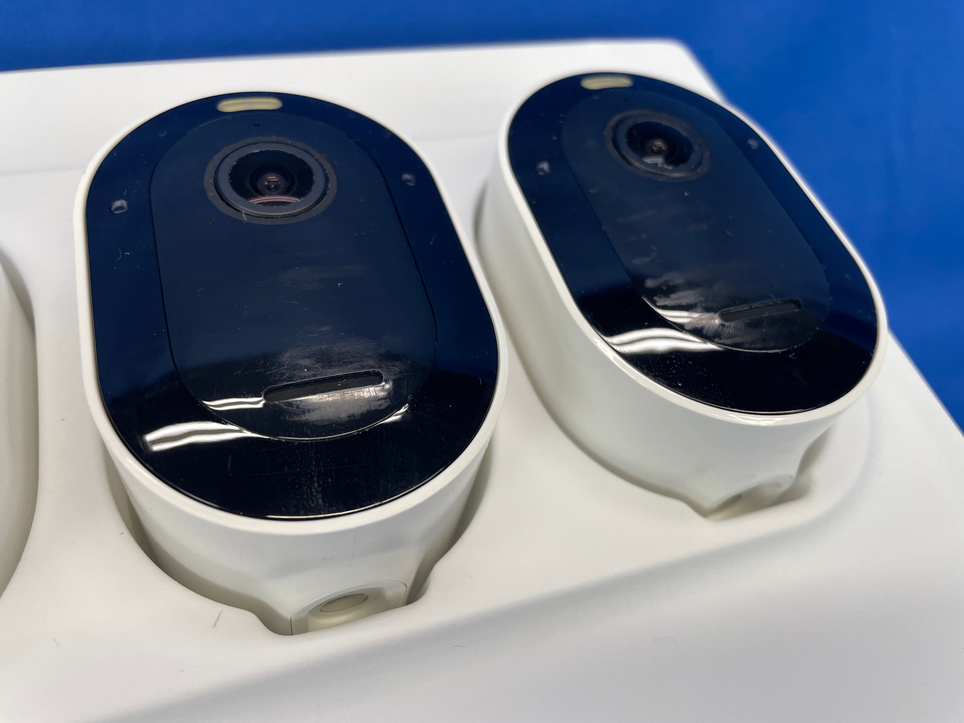 Arlo Pro 4: 4-Pack Wire-Free Spotlight Security Cameras