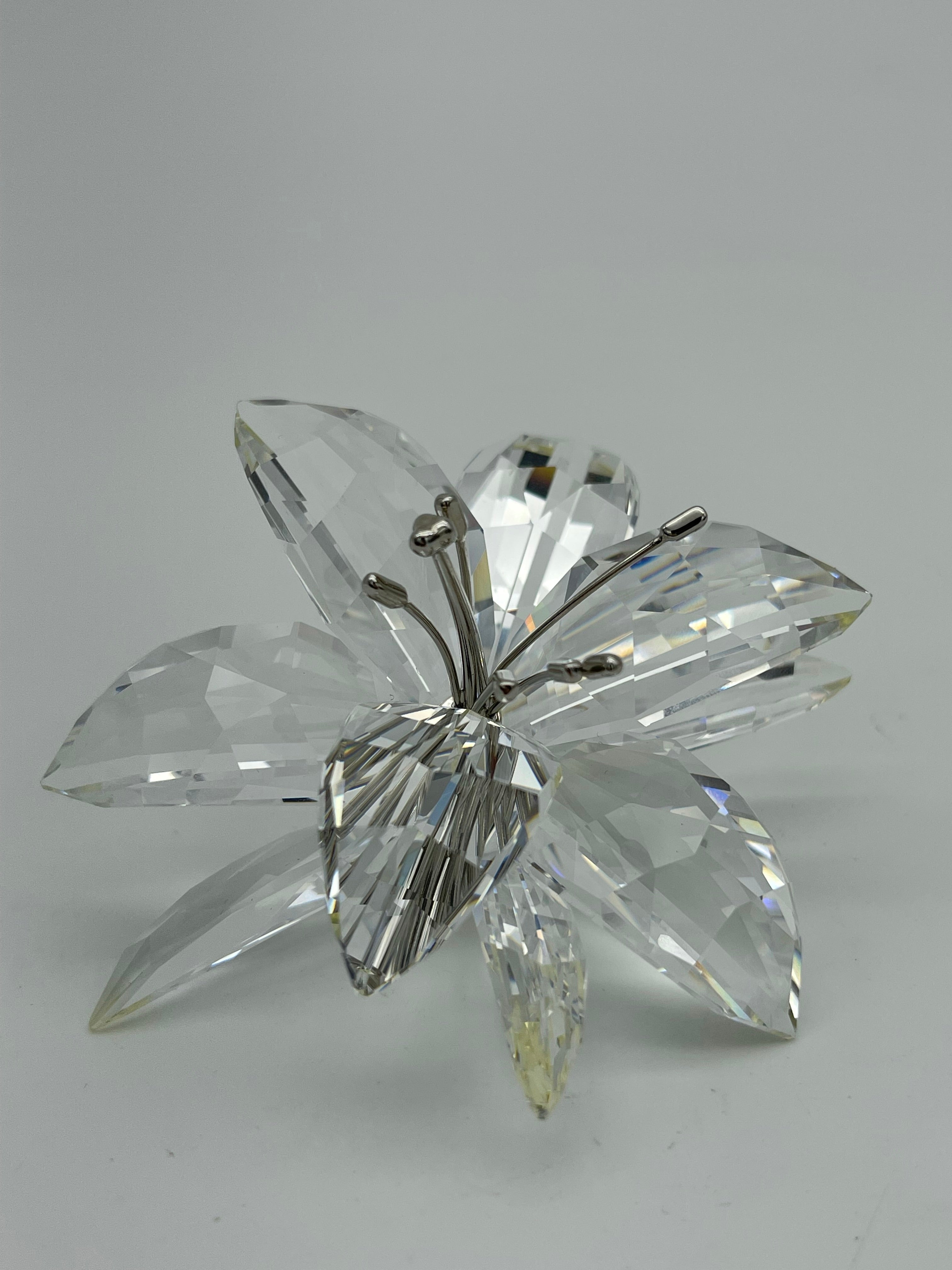 Swarovski 5117446 Crystal Lily Figurine