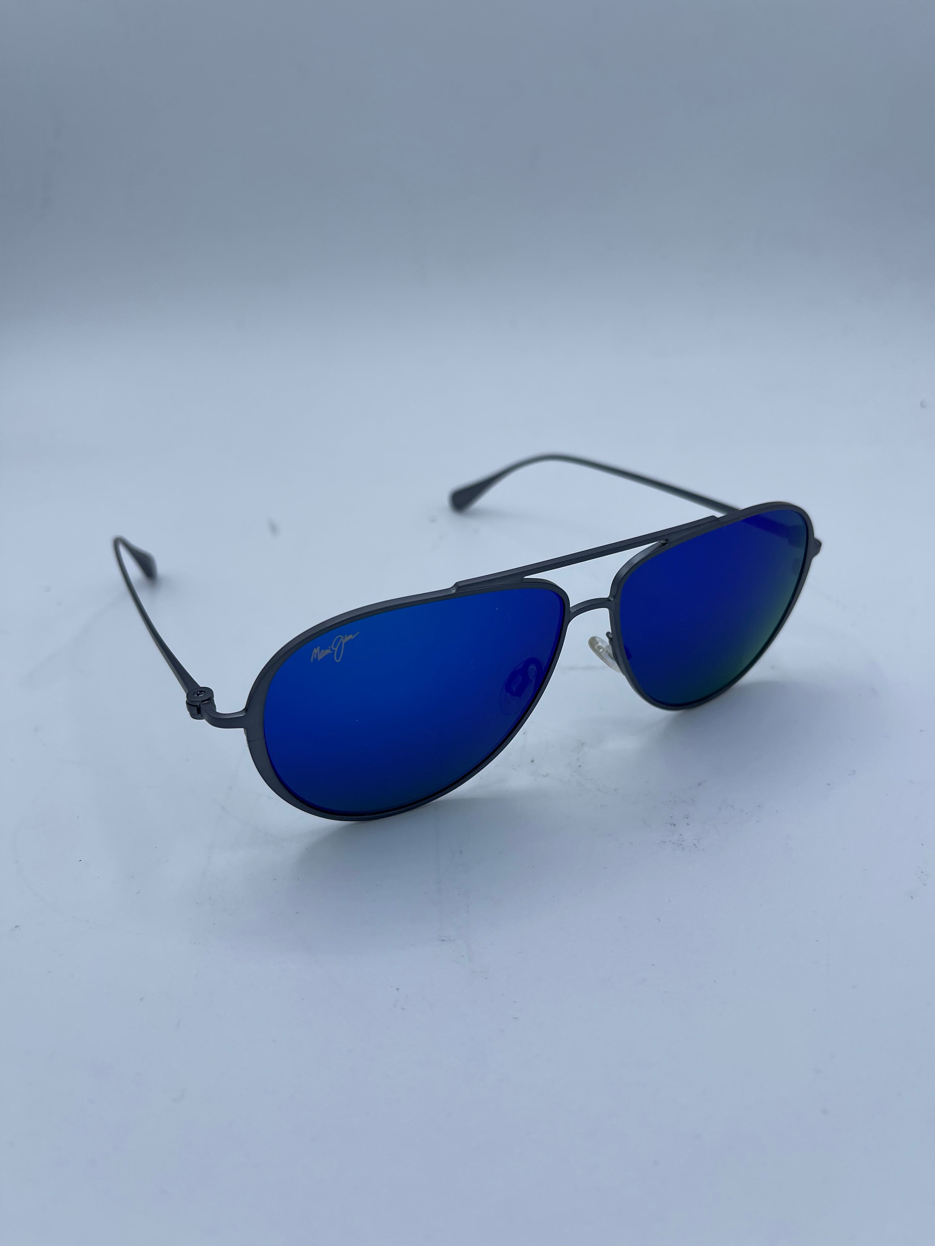 Maui Jim Walaka Polarized Aviator Sunglasses - Dove Grey/Blue Hawaii Polarized