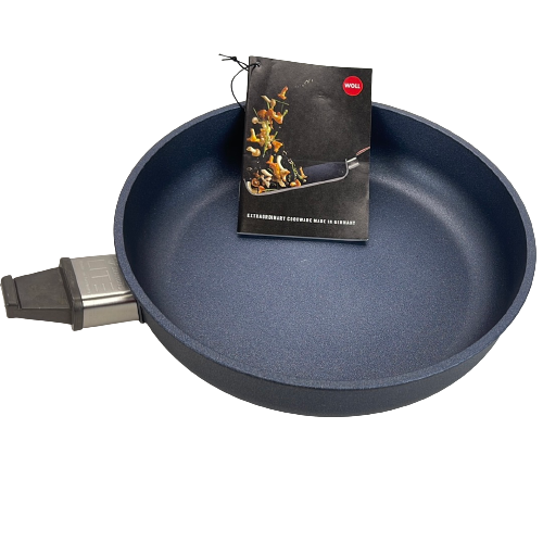 Woll, Try me pan with stainless steel lid.