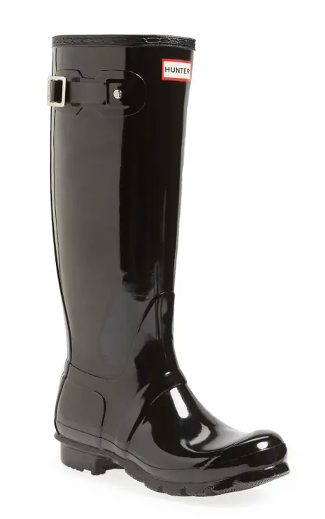 HUNTER Women's Original Tall Rain Boots Gloss - Black (US 7)